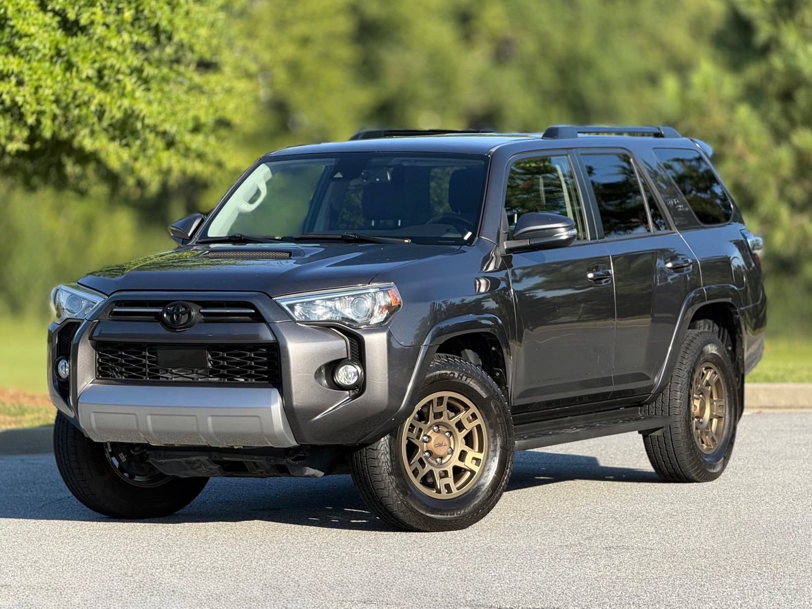 Used 2020 Toyota 4Runner TRD Off-Road Premium AWD/4WD image 8
