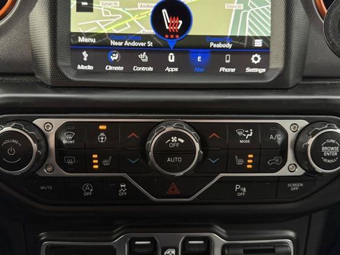 Used 2020 Jeep Gladiator Mojave AWD/4WD image 56