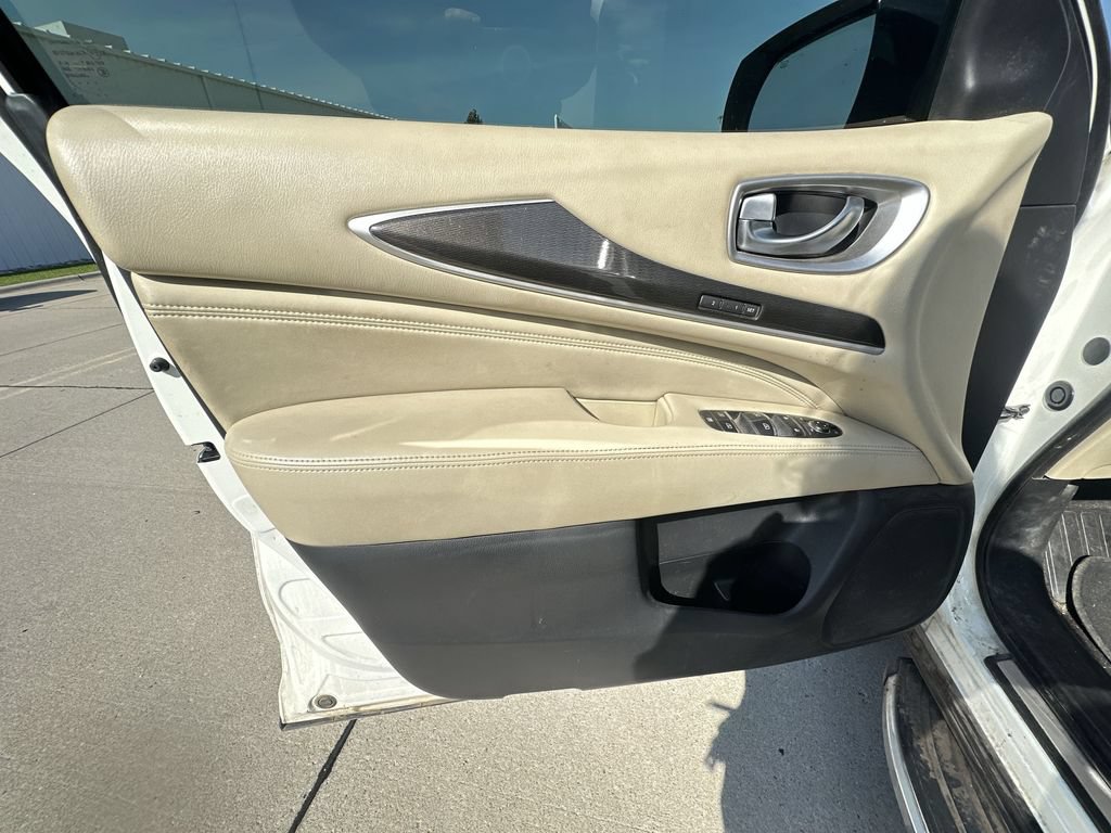 Used 2018 INFINITI QX60 FWD w/ Premium Package image 21