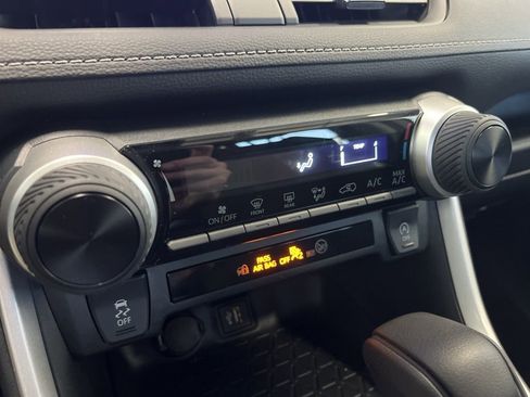 Used 2023 Toyota RAV4 LE image 14