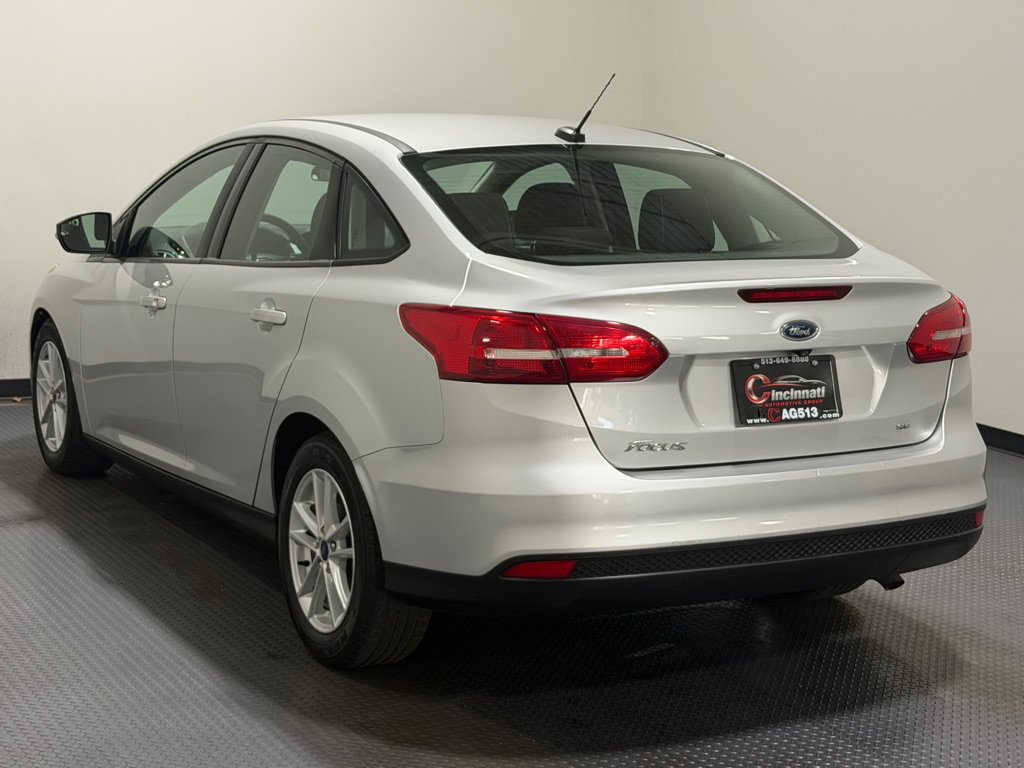 Used 2017 Ford Focus SE FWD image 7