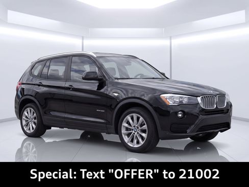 Used 2017 BMW X3 sDrive28i RWD image 2
