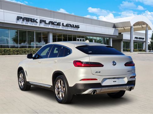 Used 2020 BMW X4 xDrive30i w/ Convenience Package image 4