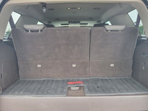 Used 2020 GMC Yukon Denali w/ Denali Ultimate Package RWD image 6