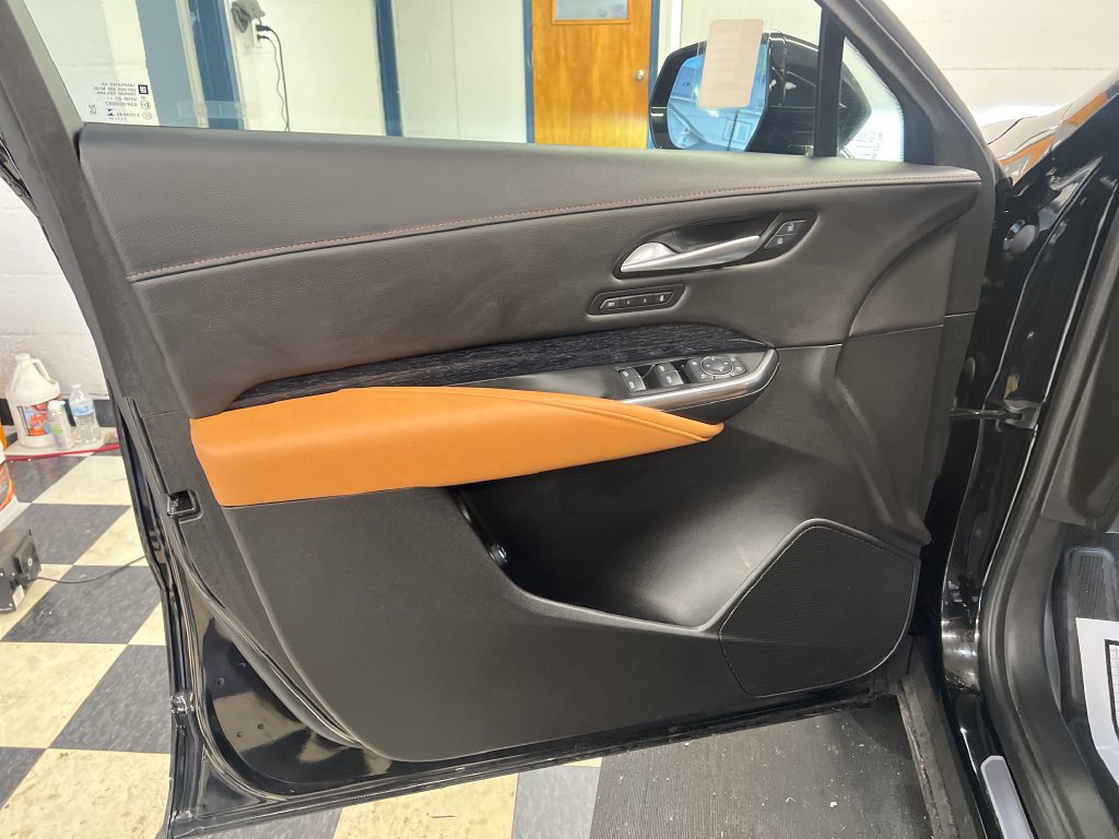 Used 2024 Cadillac XT4 Sport AWD/4WD image 36
