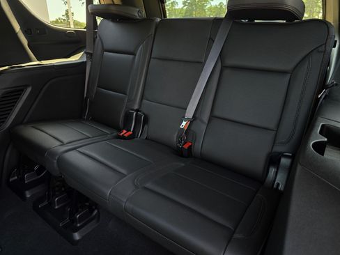 Used 2023 Chevrolet Tahoe High Country AWD/4WD image 26