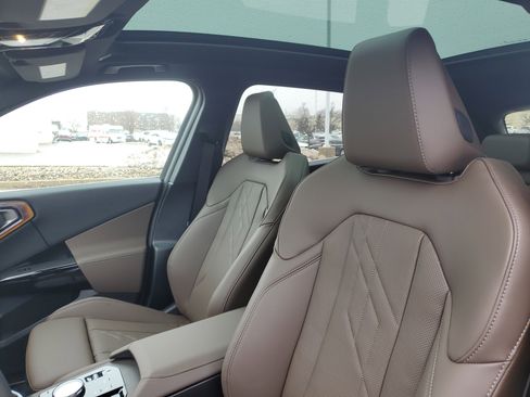 New 2026 BMW X3 xDrive30 w/ Premium Package image 8