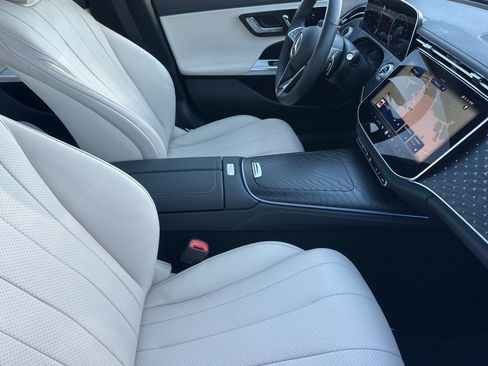 Certified 2025 Mercedes-Benz E 450 4MATIC All-Terrain Wagon image 15