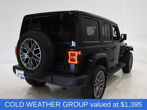 Used 2023 Jeep Wrangler Unlimited Sahara w/ Cold Weather Group AWD/4WD image 4