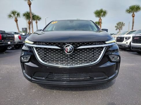 Used 2023 Buick Enclave Avenir w/ Avenir Technology Package FWD image 10