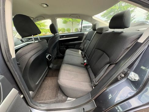 Used 2011 Subaru Legacy 2.5i Premium AWD/4WD image 19