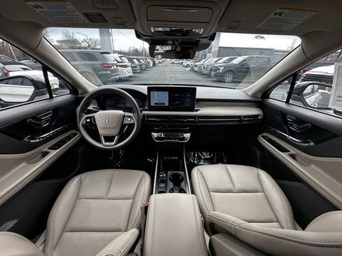 Certified 2024 Lincoln Corsair AWD w/ Equipment Group 101A image 16