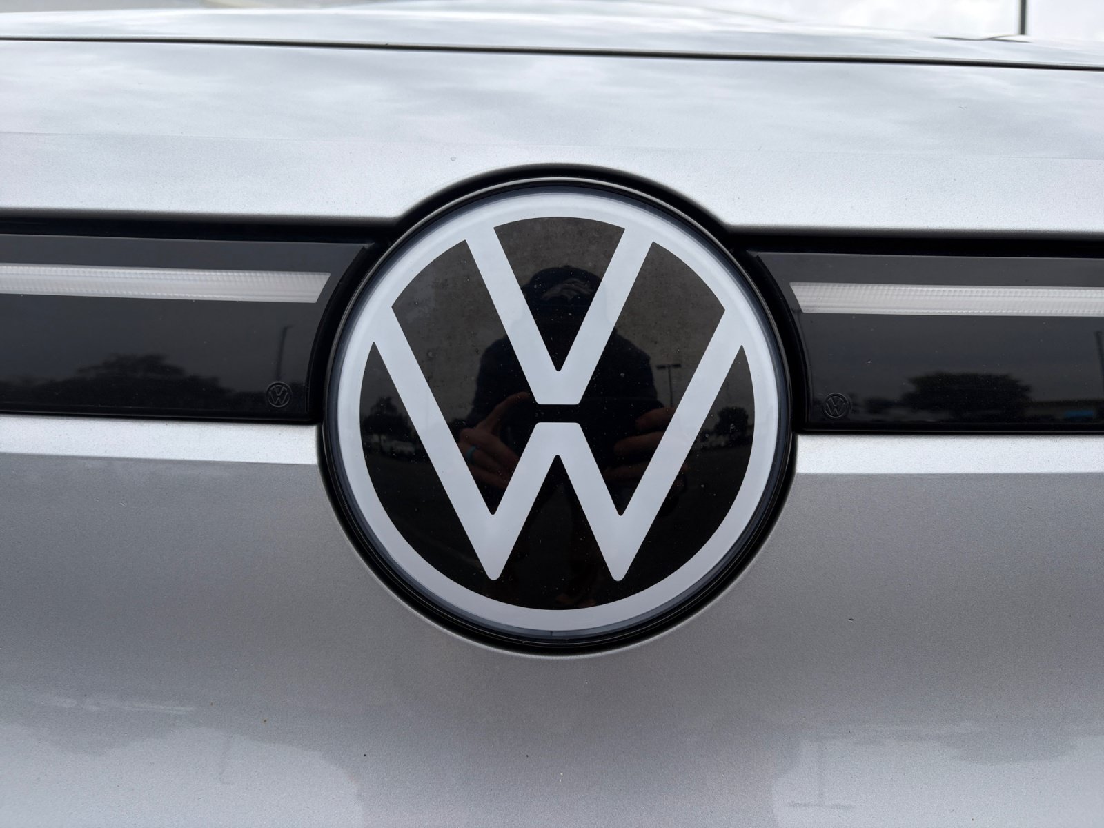 Used 2023 Volkswagen ID.4 Pro S AWD/4WD image 23