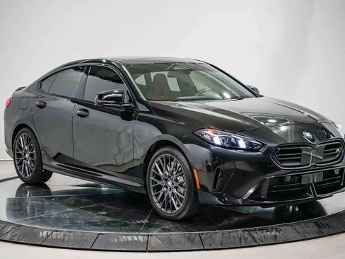 Used 2025 BMW M235i xDrive w/ M Performance Package image 5