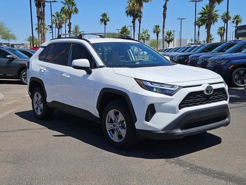 Used 2023 Toyota RAV4 XLE FWD image 3