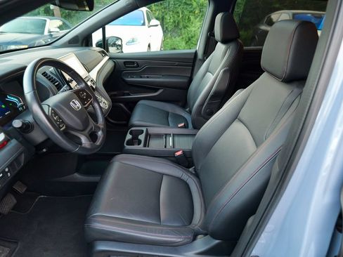 Used 2023 Honda Odyssey Sport image 19