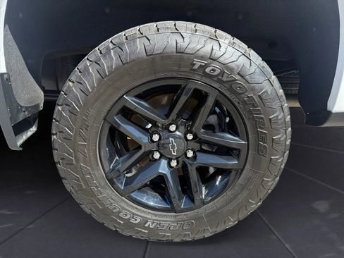 Used 2021 Chevrolet Silverado 1500 LT Trail Boss w/ Bed Protection Package image 36