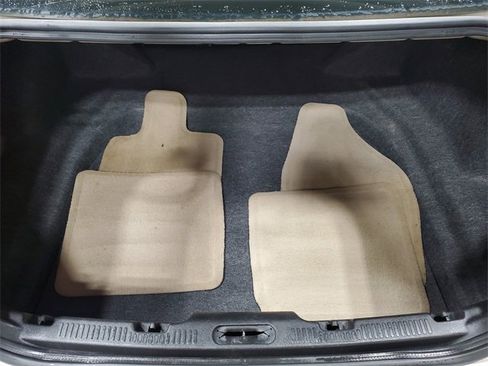 Used 2005 Mercury Montego Premier image 26