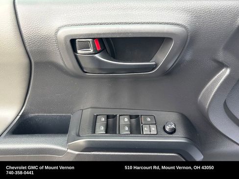 Used 2022 Toyota Tacoma SR image 21