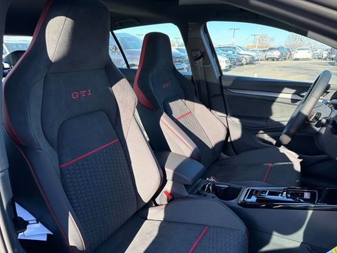 New 2026 Volkswagen GTI SE image 33