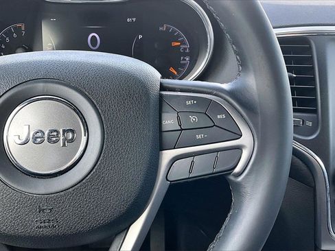 Certified 2018 Jeep Grand Cherokee Laredo image 7