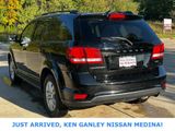 Used 2014 Dodge Journey SXT image 4