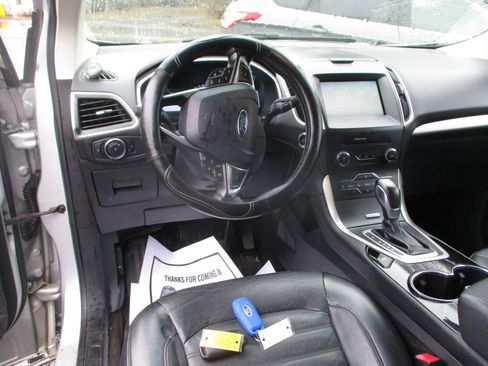 Used 2015 Ford Edge SEL w/ Canadian Touring Package image 10