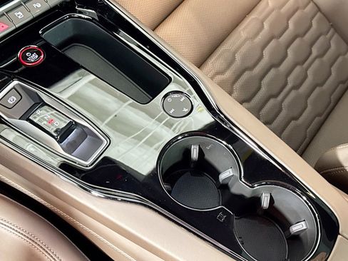 Used 2024 Audi RS e-tron GT image 16