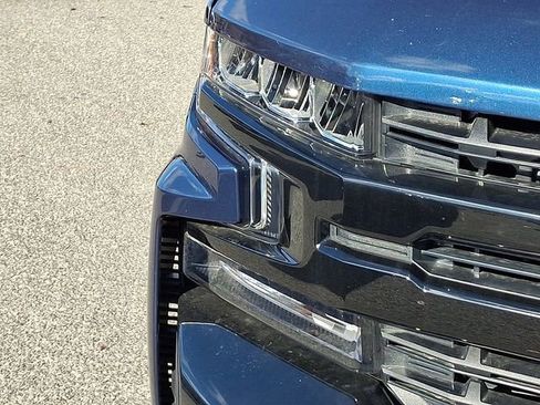 Used 2019 Chevrolet Silverado 1500 LT Trail Boss image 9