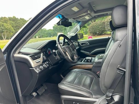Used 2019 GMC Yukon XL Denali w/ Denali Ultimate Package AWD/4WD image 40