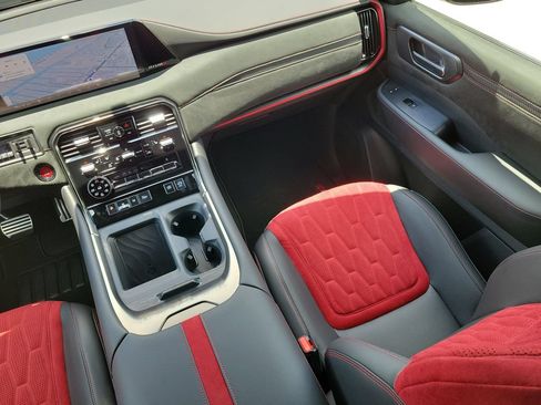 New 2026 Nissan Armada NISMO AWD/4WD image 22