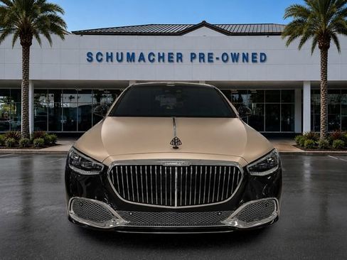 Used 2023 Mercedes-Benz Maybach S 680 4MATIC image 2