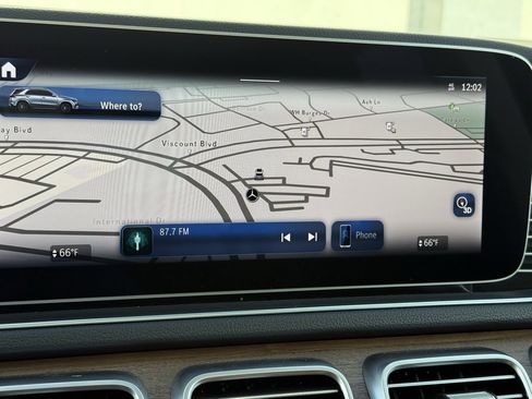 Used 2025 Mercedes-Benz GLE 350 4MATIC image 10