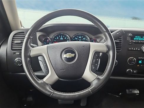 Used 2009 Chevrolet Silverado 1500 LT w/ All Star Package image 11