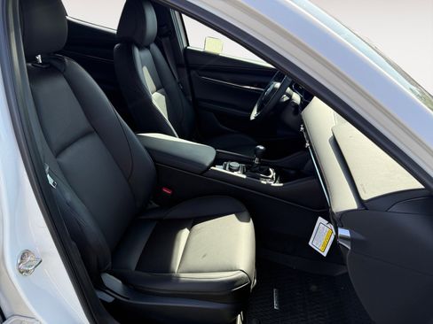 New 2026 MAZDA MAZDA3 2.5 S Hatchback w/ Premium Pkg FWD image 19