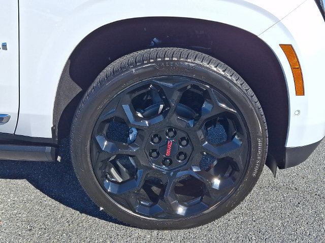 New 2026 GMC Yukon Denali w/ Sun & Power Step Package AWD/4WD image 6