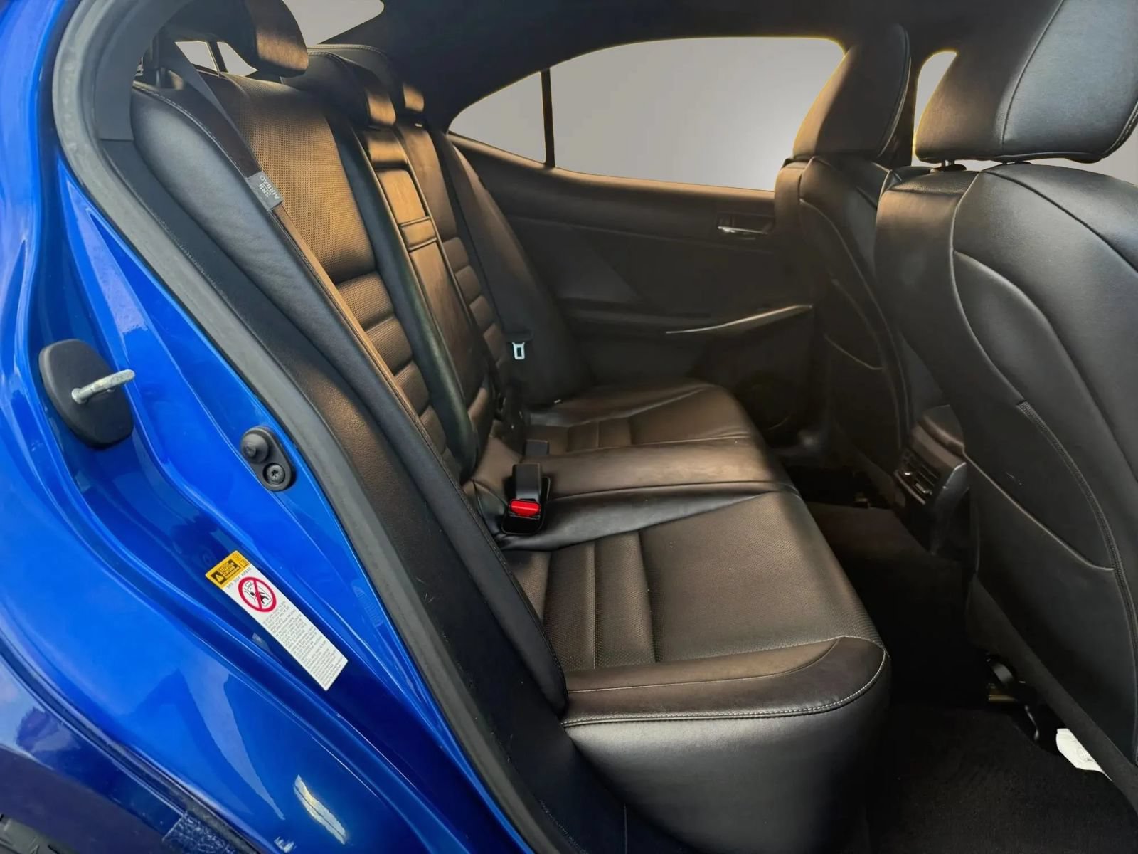 Used 2016 Lexus IS 200t w/ F Sport Package RWD image 8