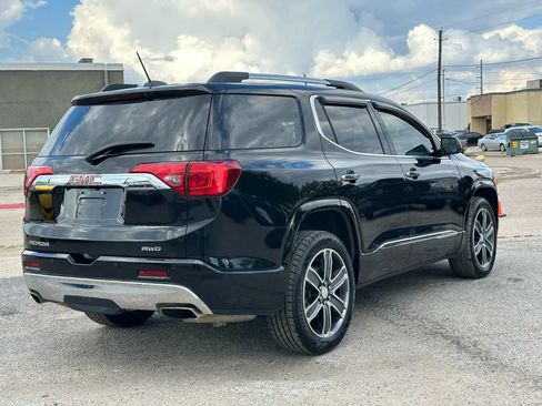 Used 2019 GMC Acadia Denali image 7