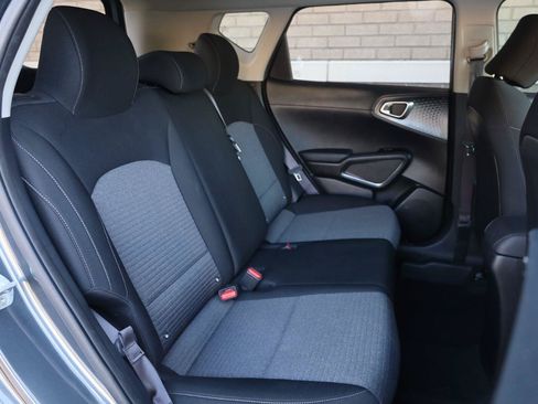 Used 2021 Kia Soul S FWD image 25