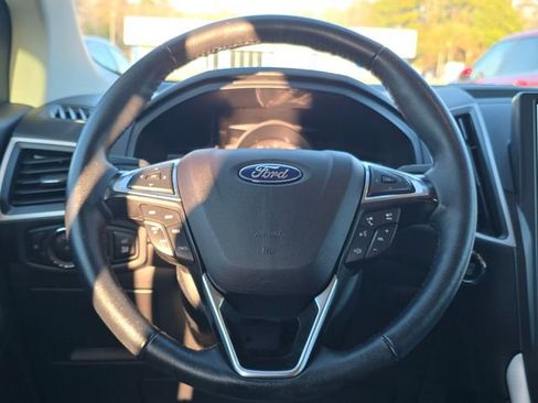 Used 2024 Ford Edge SEL w/ Convenience Package image 14