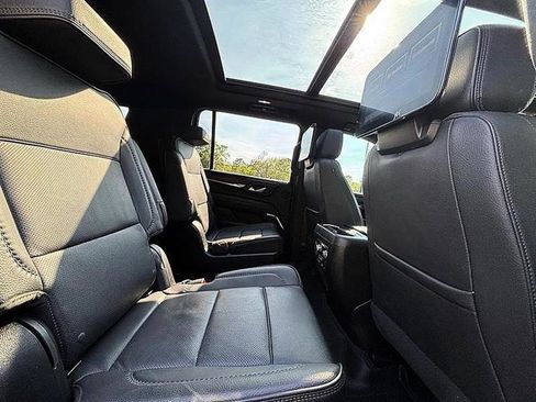 Used 2024 GMC Yukon XL Denali w/ Advanced Technology Package image 67