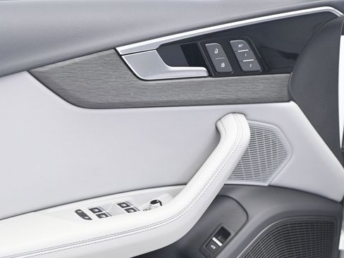 Used 2022 Audi A4 2.0T allroad Premium Plus w/ Premium Plus Package image 27