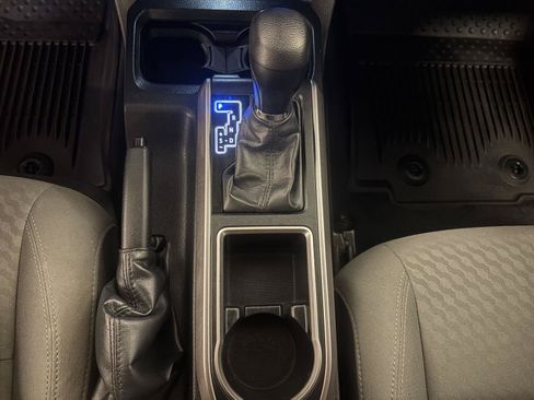 Used 2023 Toyota Tacoma SR5 AWD/4WD image 23