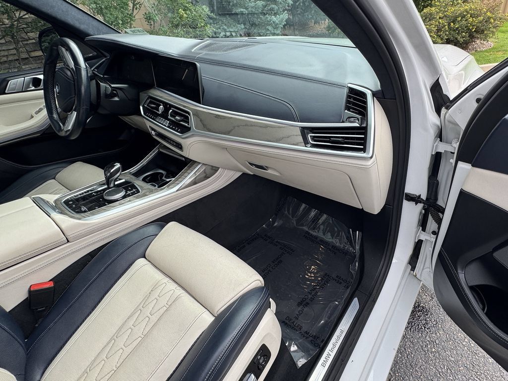 Used 2019 BMW X7 xDrive40i w/ Premium Package AWD/4WD image 45