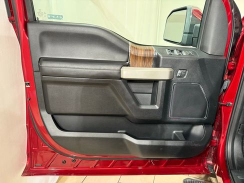 Used 2018 Ford F150 Lariat w/ Equipment Group 502A Luxury image 13