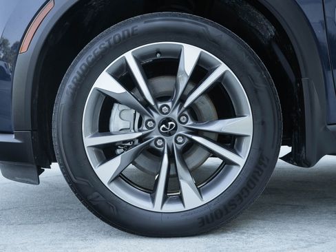 Used 2023 INFINITI QX60 Luxe w/ Vision Package image 28