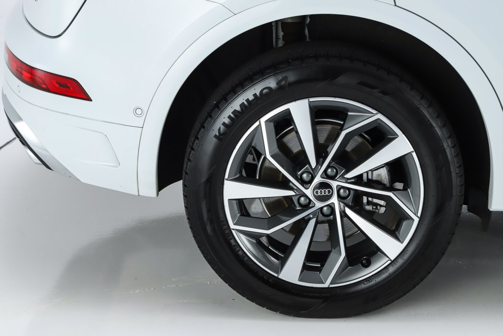 Used 2024 Audi Q5 2.0T Prestige AWD/4WD image 59