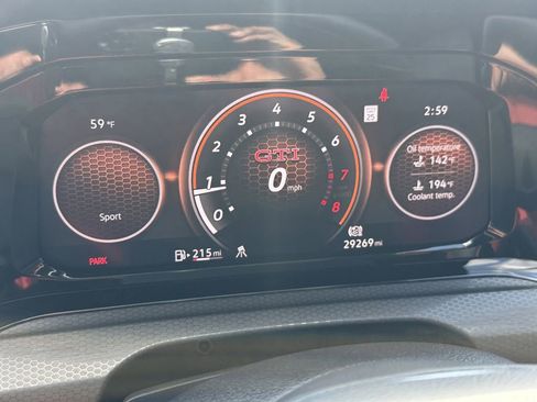 Used 2022 Volkswagen GTI SE image 28