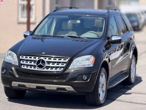 Used 2009 Mercedes-Benz ML 350 4MATIC image 5