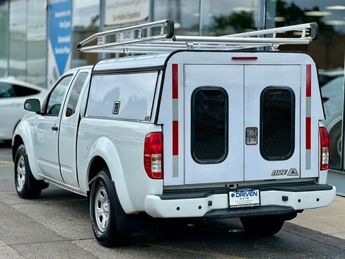 Used 2017 Nissan Frontier S image 3
